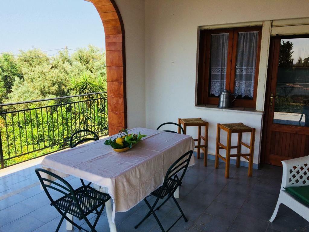 Casa Vacanza Mariaoliva Villa Menfi Exterior foto