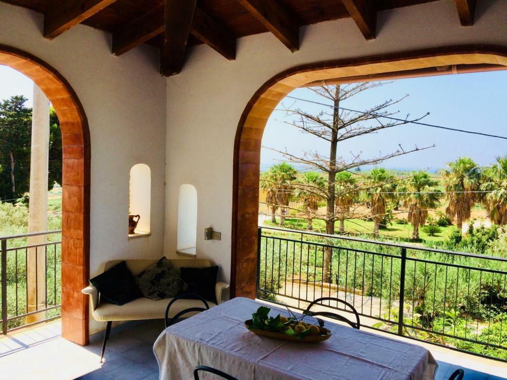 Casa Vacanza Mariaoliva Villa Menfi Exterior foto