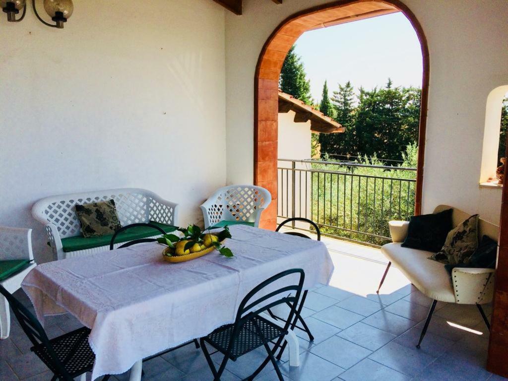 Casa Vacanza Mariaoliva Villa Menfi Exterior foto